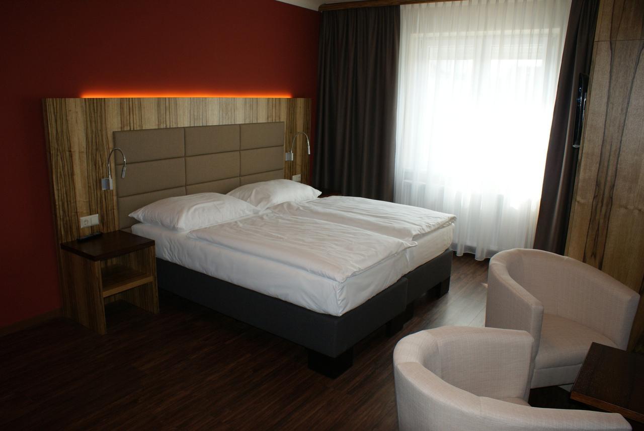 Hotel-Restaurant Schweinberger Stetten 외부 사진